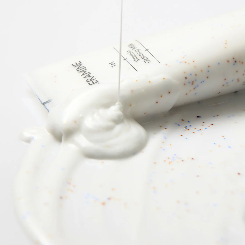 Vitamin Cleansing Milk (100gr)