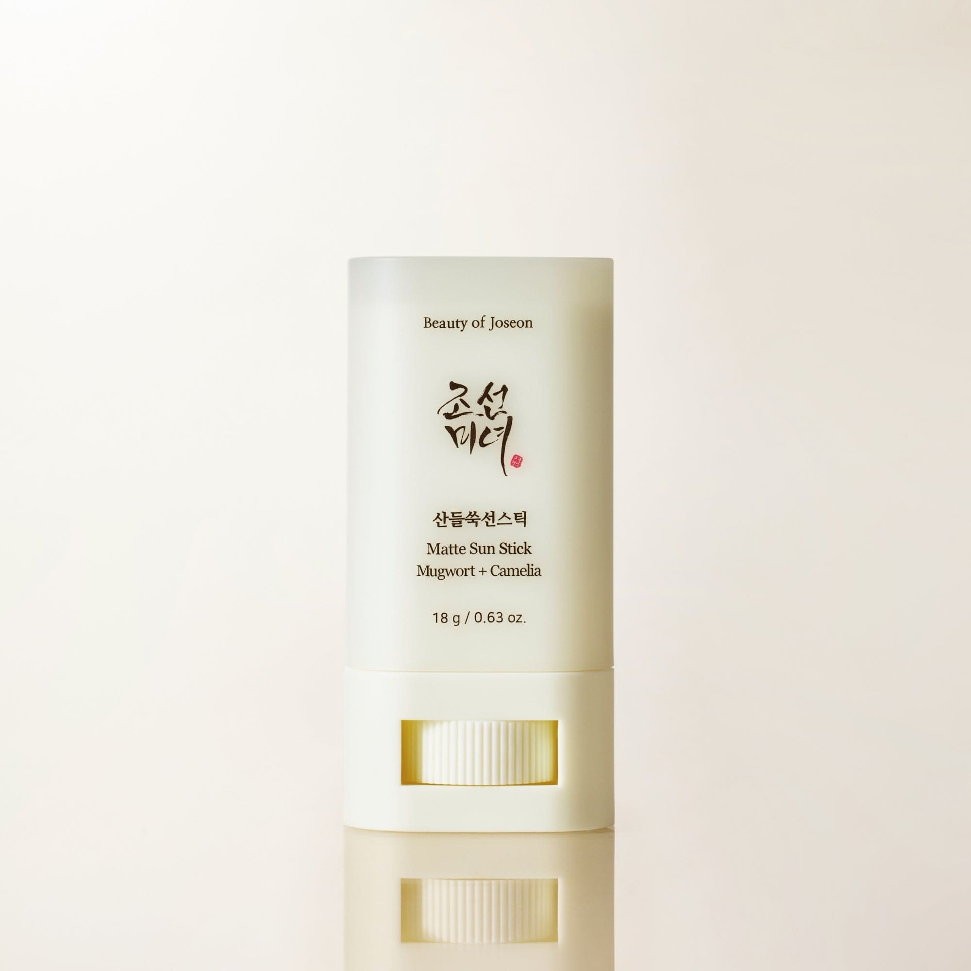 Matte Sun Stick: Mugwort + Camelia SPF50+ PA++++ (18 g)