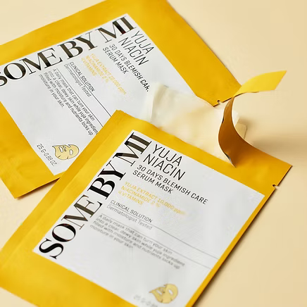 Yuja Niacin 30 Days Blemish Care Serum Mask (1pc)